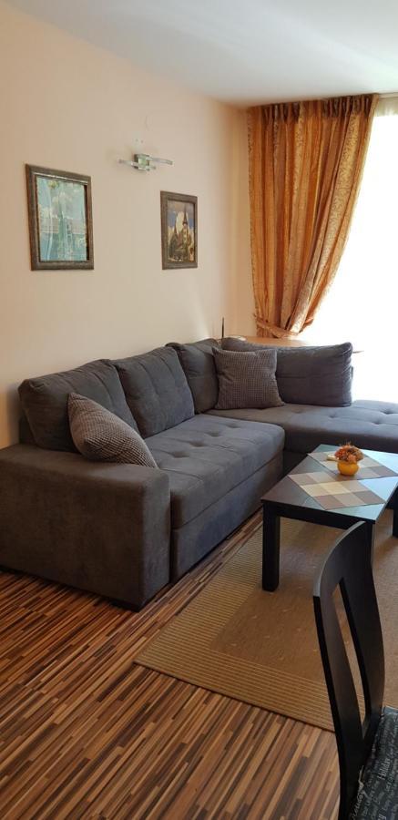 Apartment With Green Terrace Бургас Екстериор снимка